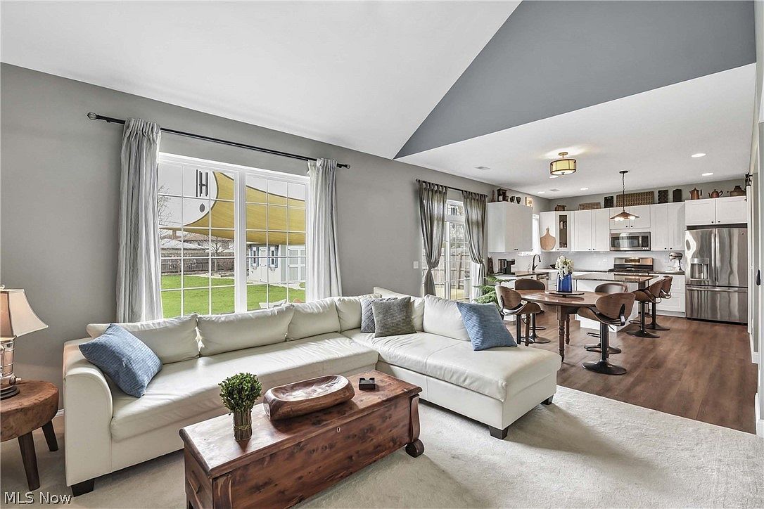 3606 Walter Rd North Olmsted, OH 44070 - Thumbnail 5