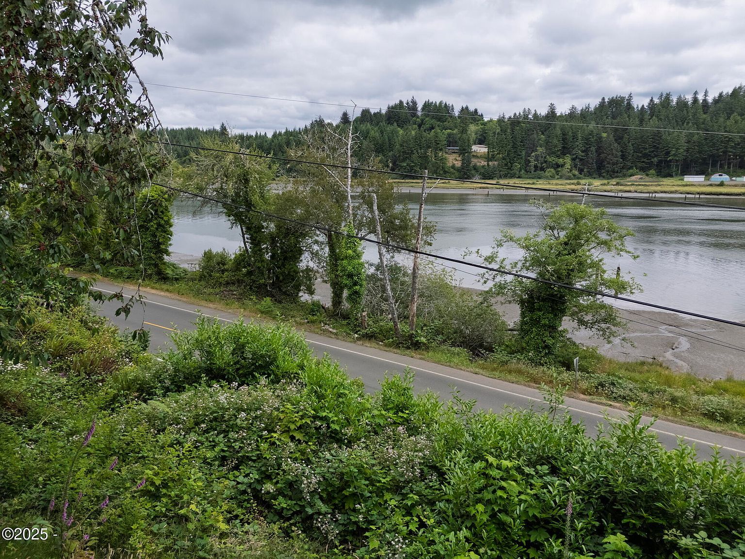 10679 Yaquina Bay Rd Toledo, OR 97391 - Thumbnail 5