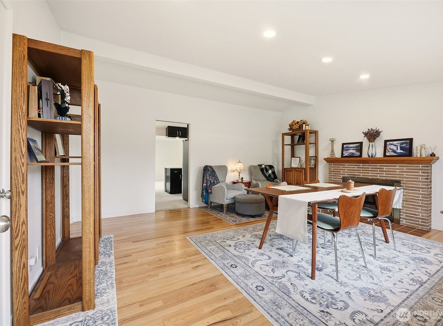 1279 149th Pl SE Bellevue, WA 98007 - Thumbnail 5