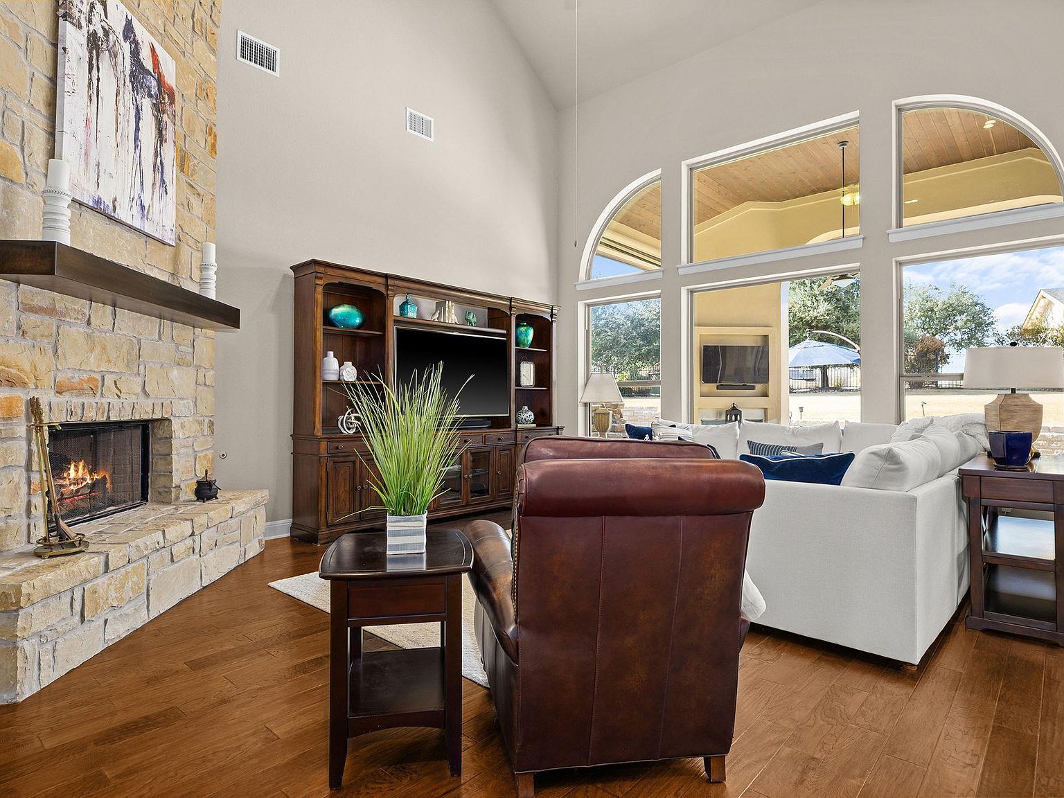 2405 Legend Trl Leander, TX 78641 - Thumbnail 5