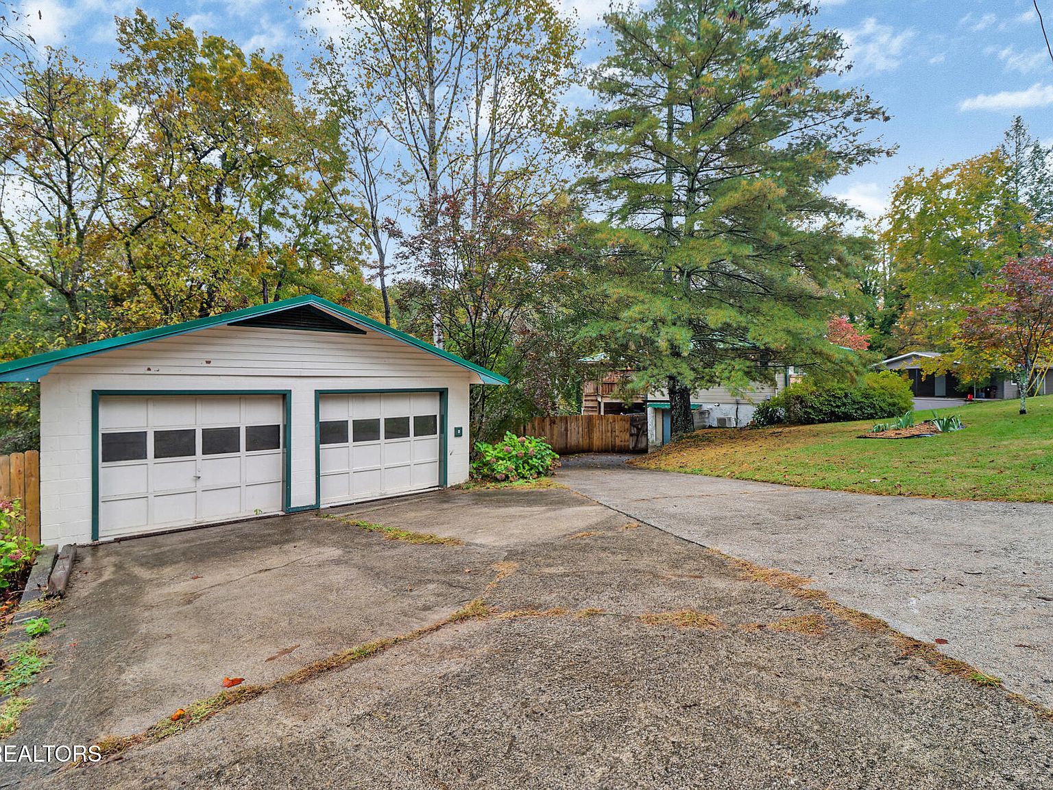 109 Wakefield Rd Oak Ridge, TN 37830 - Thumbnail 5