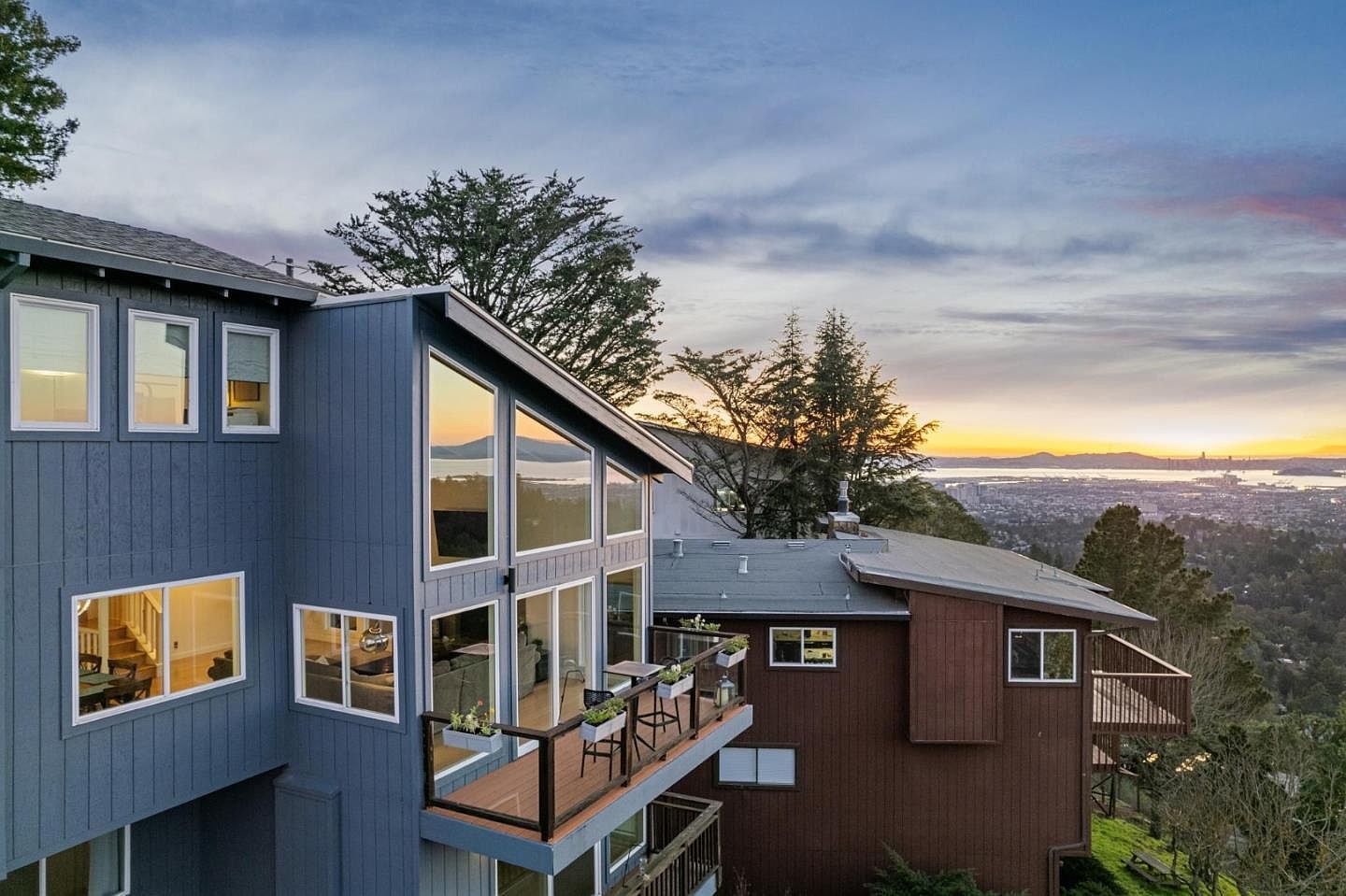 58 Villanova Dr Oakland, CA 94611 - Thumbnail 5