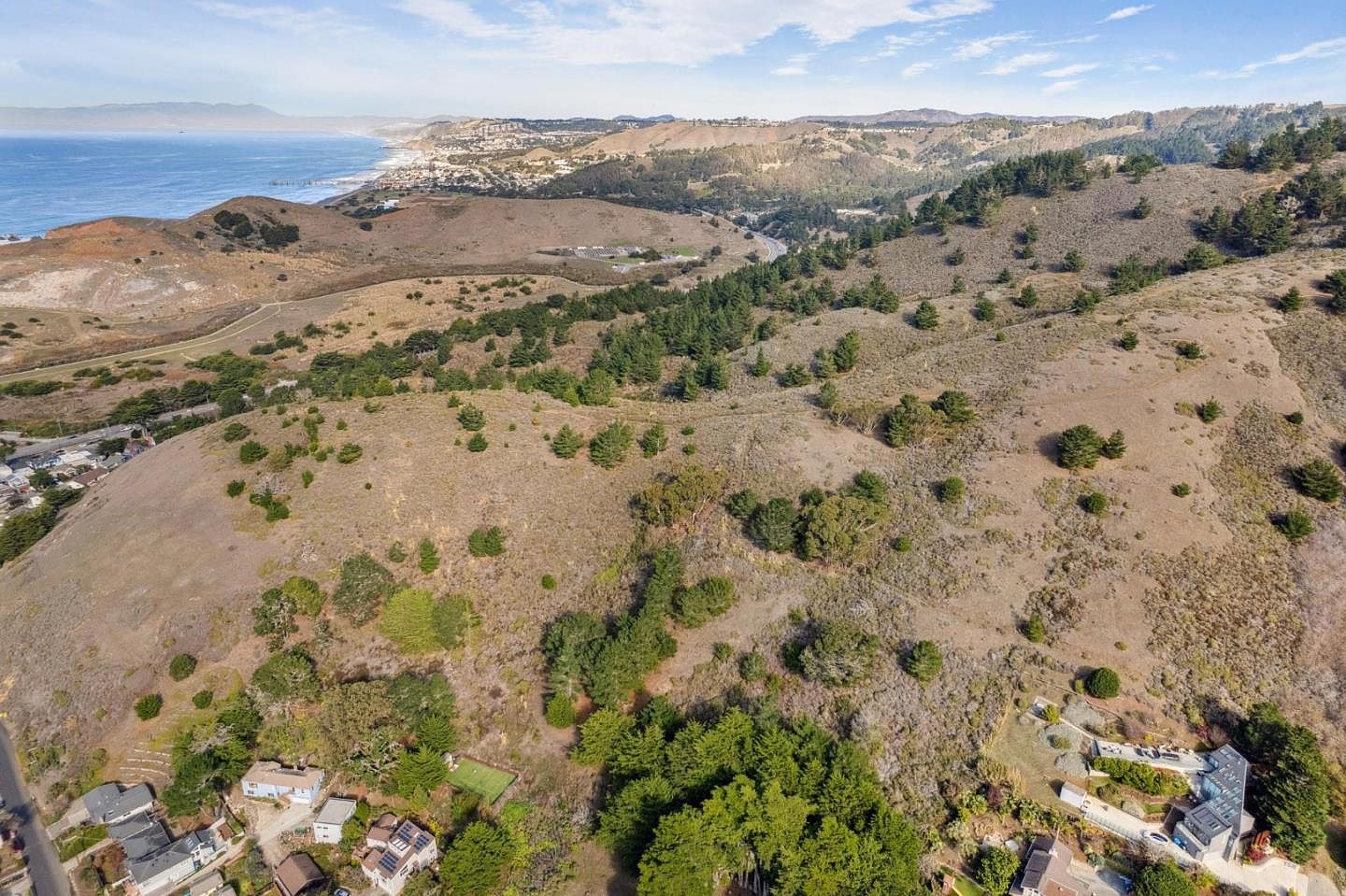 0 Calera Ter Pacifica, CA 94044 - Thumbnail 5