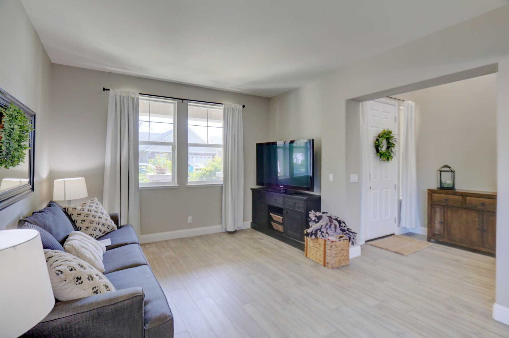 777 Everglade Avenue, Clovis, CA 93619, USA - Thumbnail 5