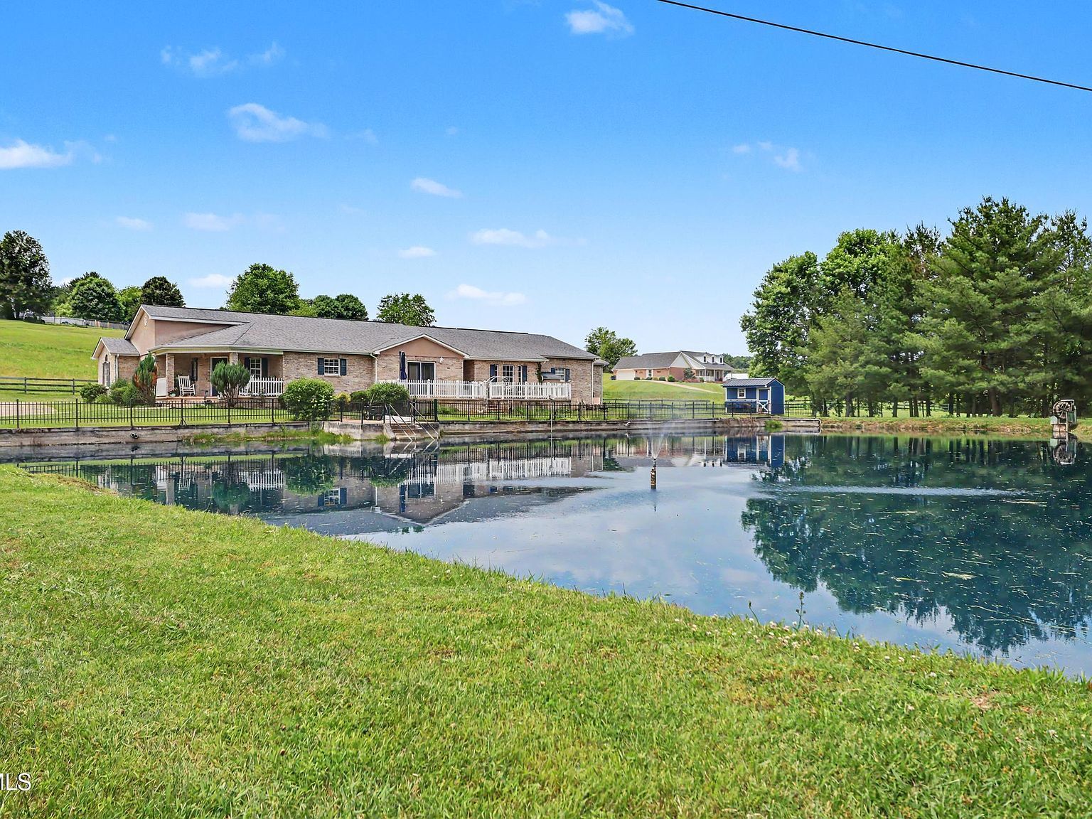 1435 Holly Creek Rd Greeneville, TN 37745 - Thumbnail 5