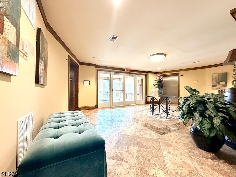 356 Victoria Dr Bridgewater, NJ 08807 - Thumbnail 5