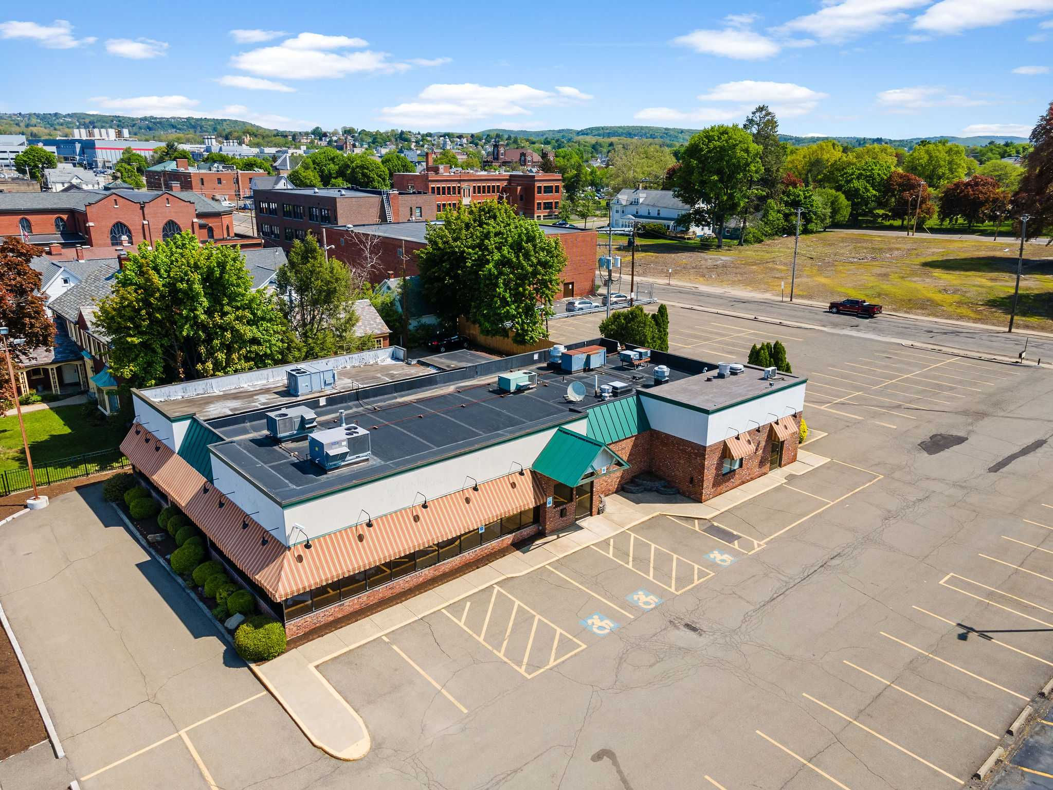 215 Washington Avenue, Endicott, NY, USA, 13760 - Thumbnail 5