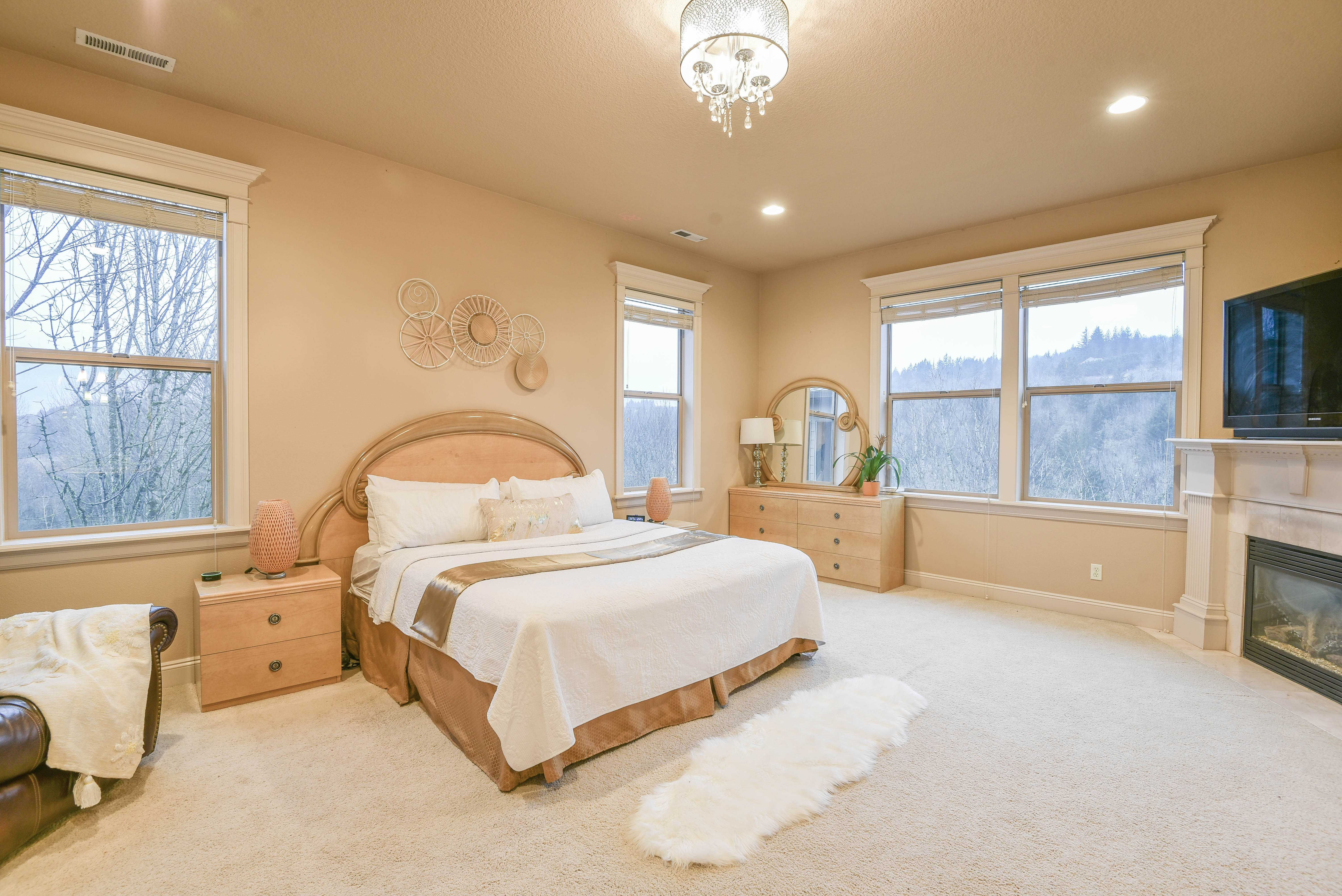 15115 Northwest Red Cedar Court, Portland, OR 97231, USA - Thumbnail 5