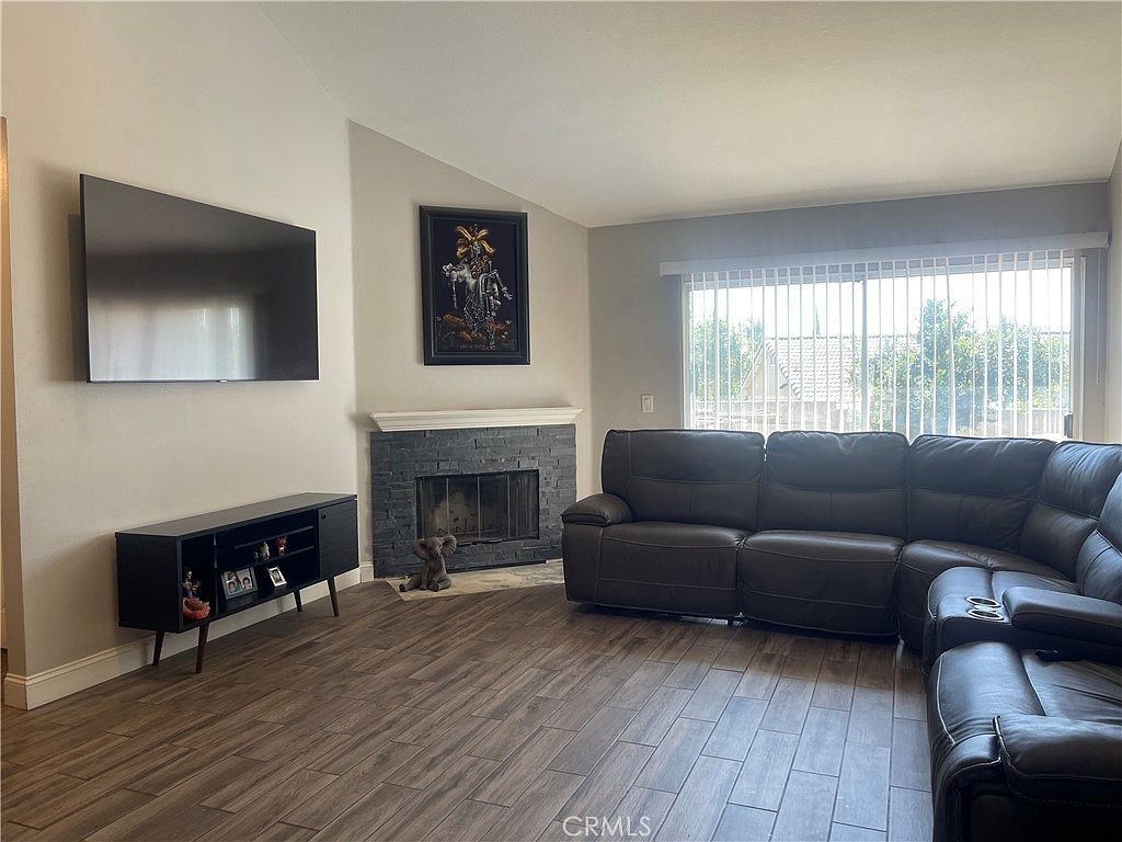 13841 Cobblestone Ct Fontana, CA 92335 - Thumbnail 5