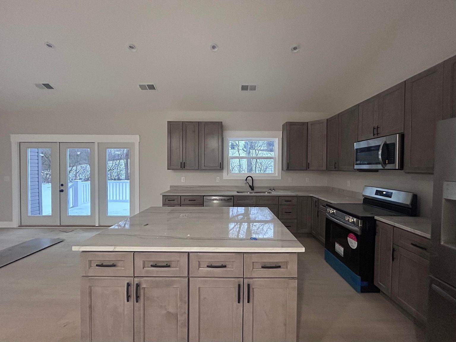 111 Stonegate Dr Danville, KY 40422 - Thumbnail 5