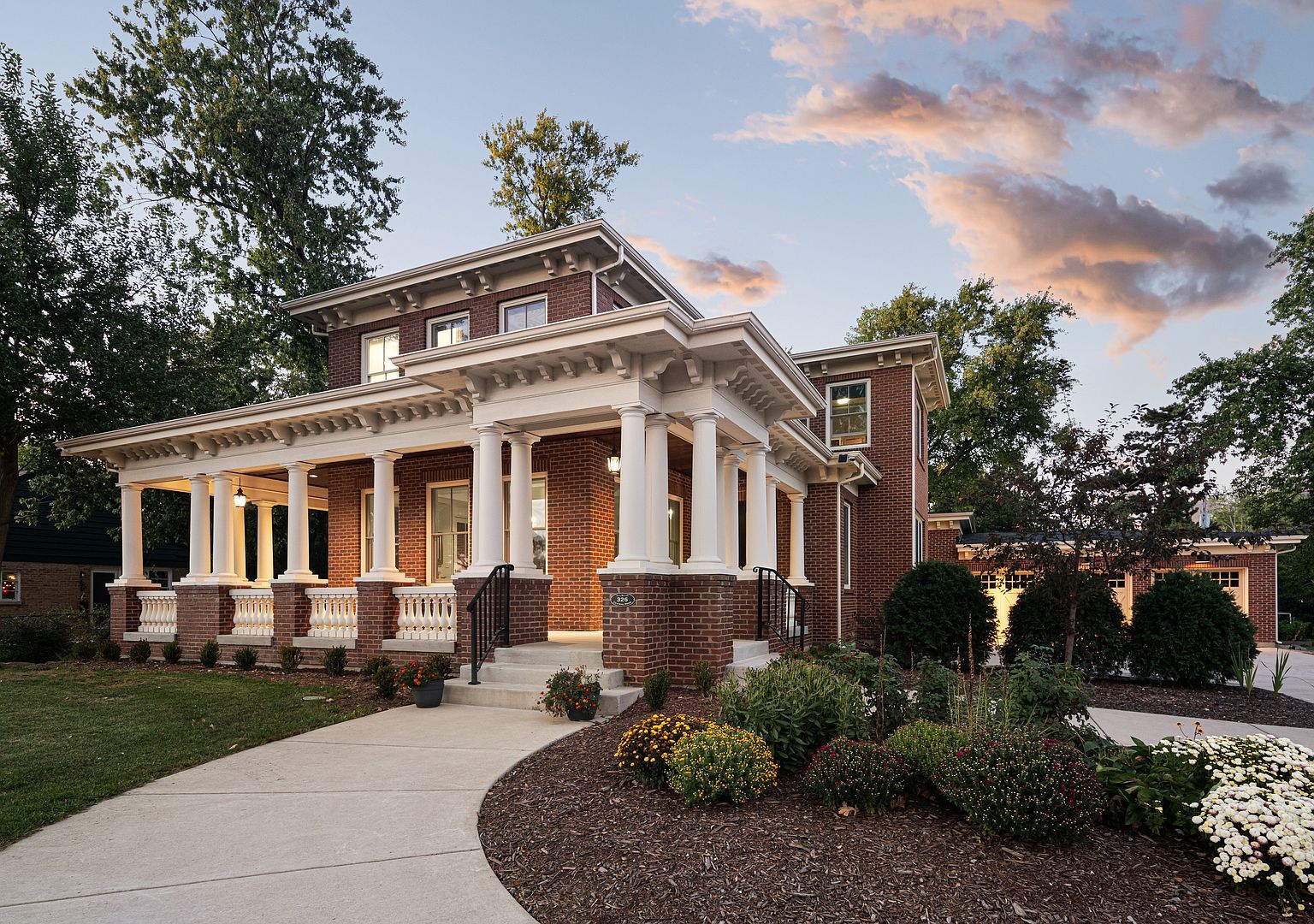 326 E Central Rd Arlington Heights, IL 60005 - Thumbnail 5