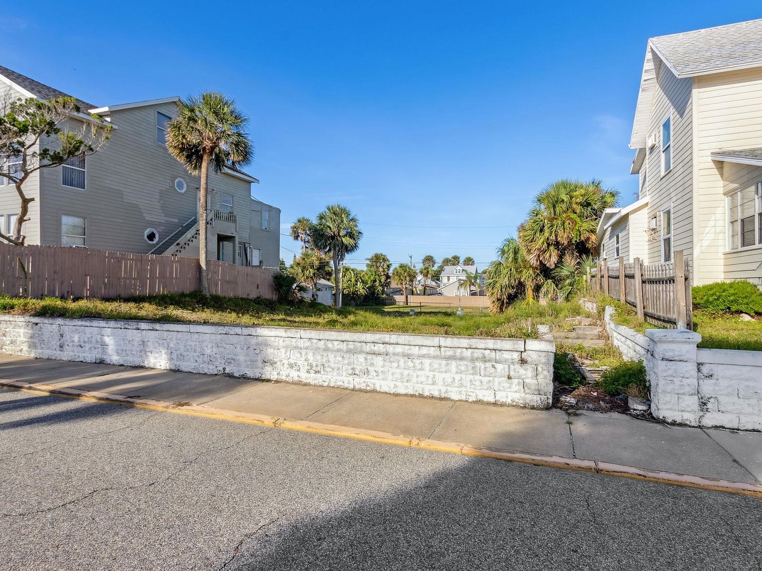 21 S Grandview Ave Daytona Beach, FL 32118 - Thumbnail 5