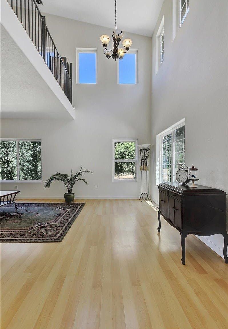 23392 Meyer Ravine Rd Grass Valley, CA 95949 - Thumbnail 5