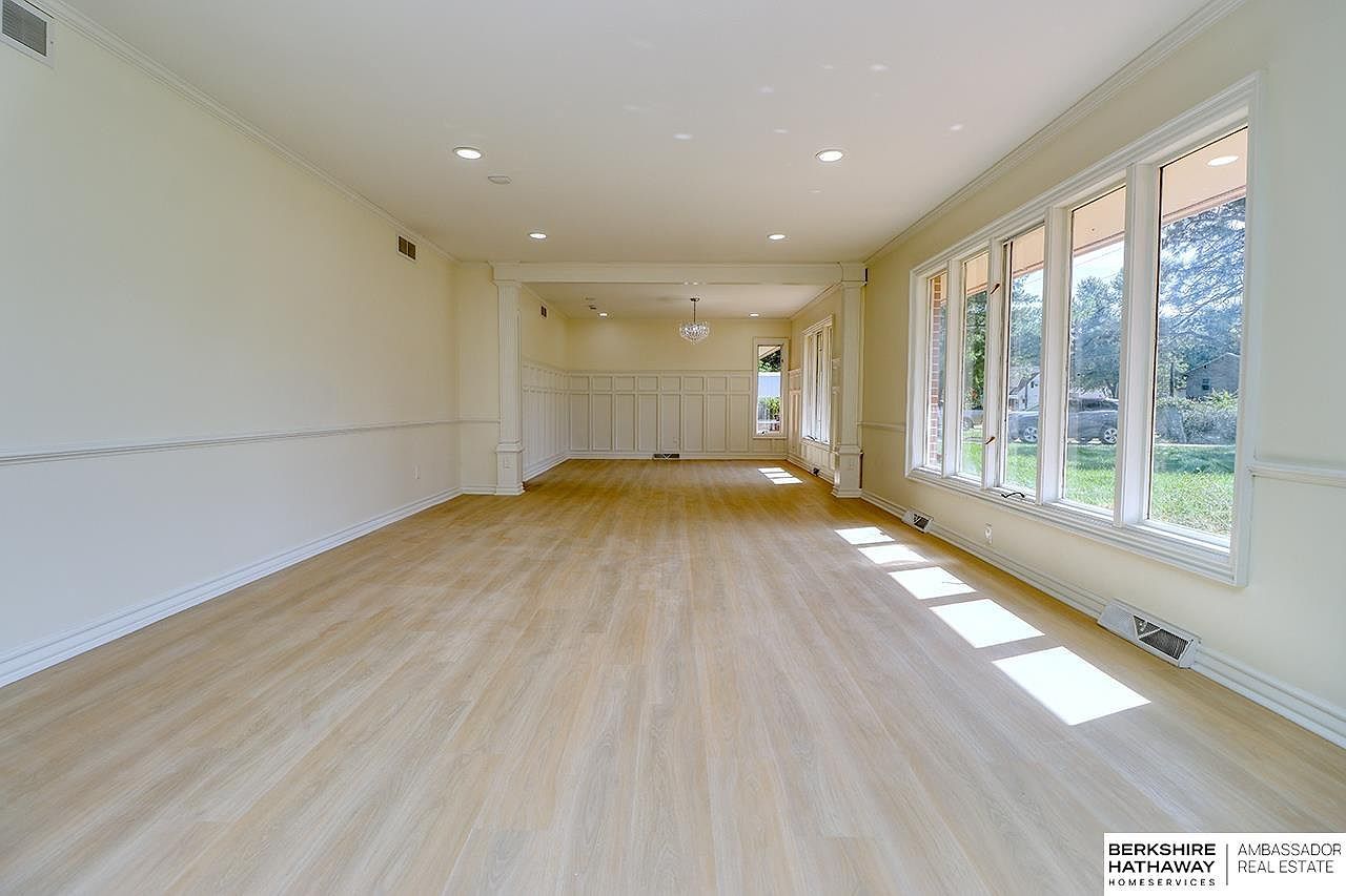 1210 Dorsey St Beatrice, NE 68310 - Thumbnail 5