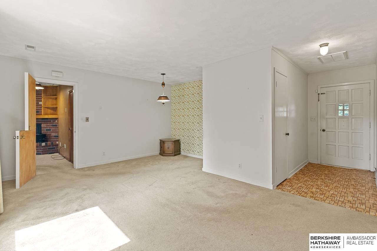 3315 Van Dorn St Lincoln, NE 68506 - Thumbnail 5