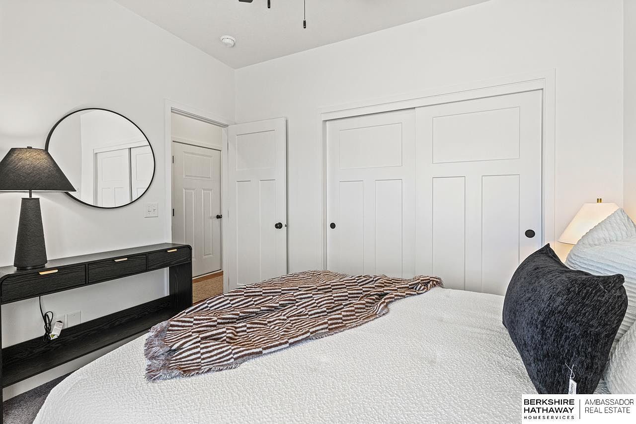 14807 Willow St Bennington, NE 68007 - Thumbnail 5