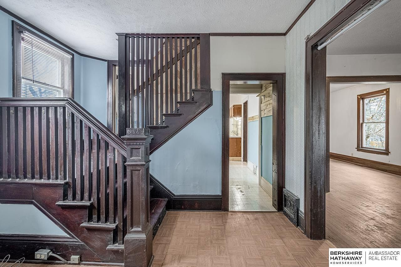 3858 Franklin St Omaha, NE 68111 - Thumbnail 5