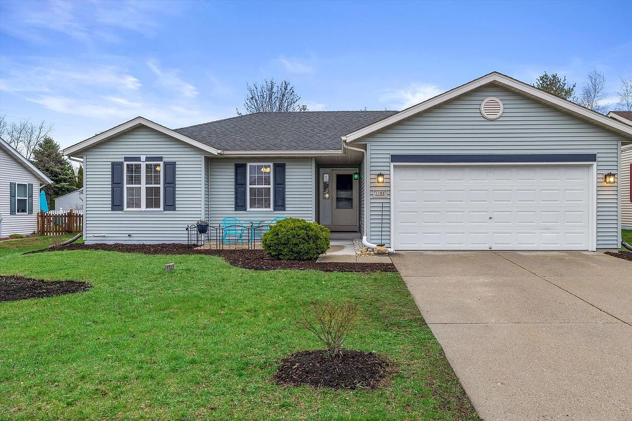 1182 Center St Hartford, WI 53027 - Thumbnail 5