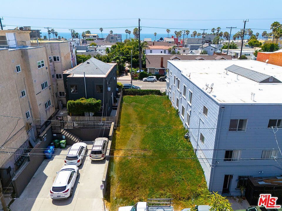 1816 Pacific Ave, Venice, CA, 90291 - Thumbnail 5