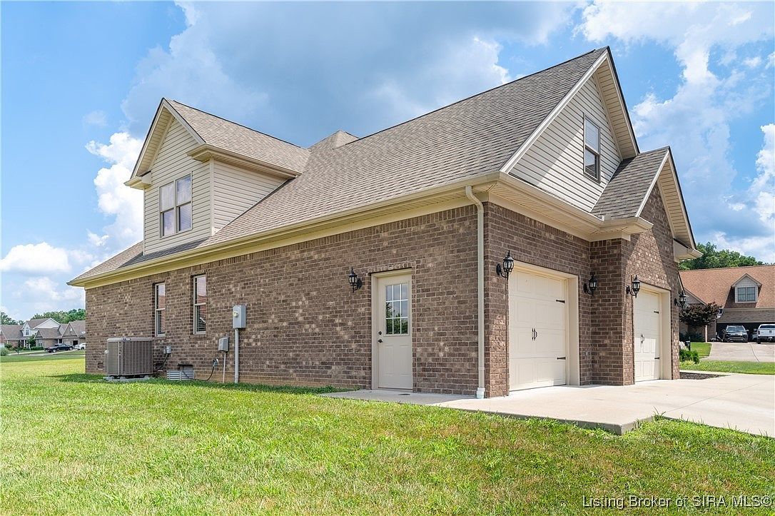 1440 Edgewater Ct Scottsburg, IN 47170 - Thumbnail 5