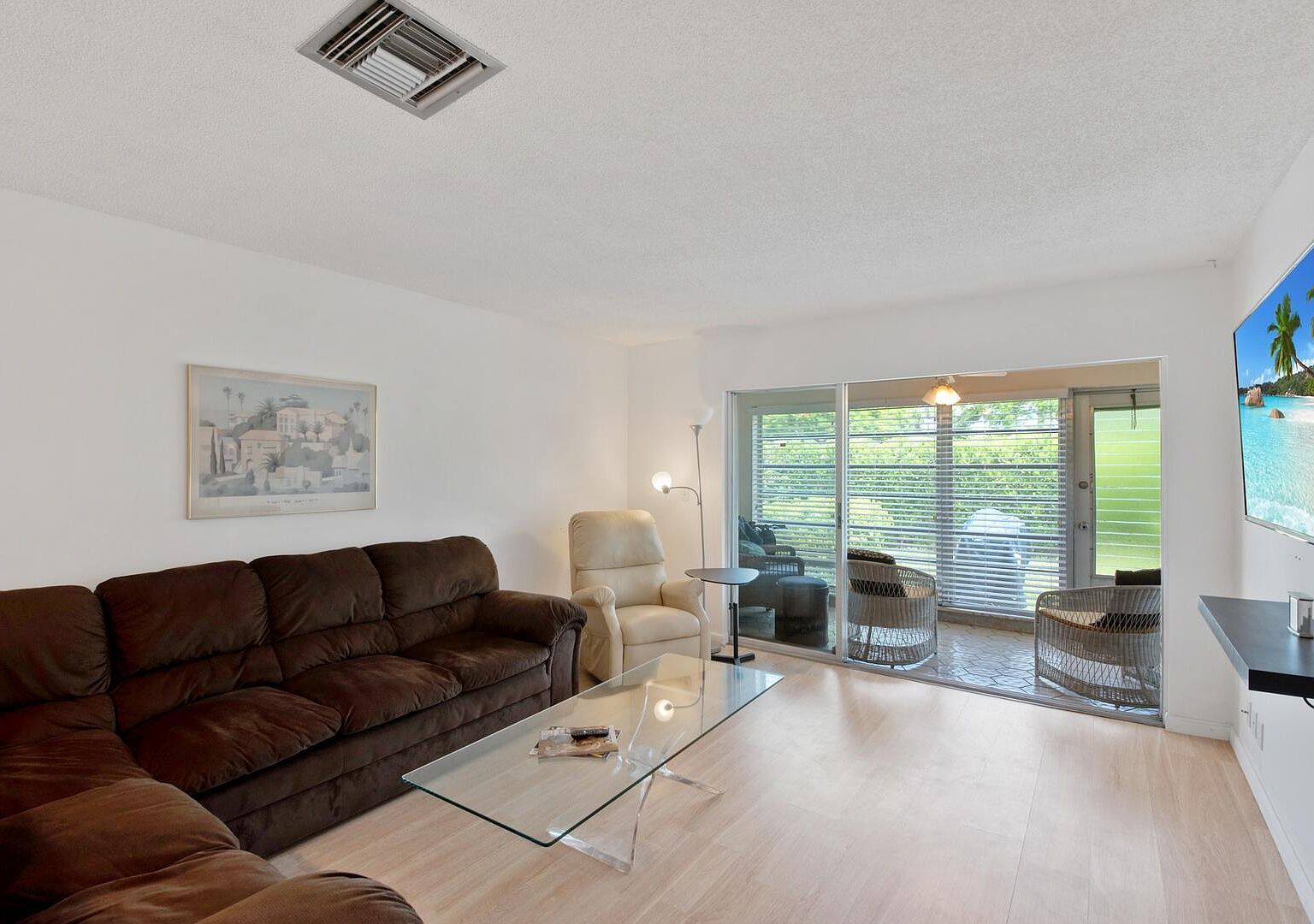 13670 Via Flora APT B Delray Beach, FL 33484 - Thumbnail 5