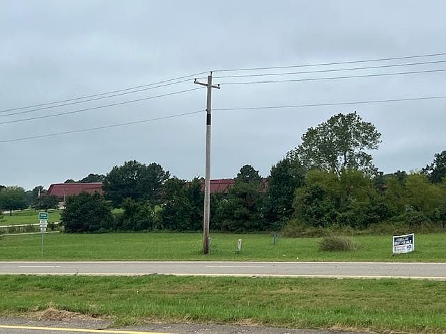 NE Lincoln Rd Idabel, OK 74745 - Thumbnail 5