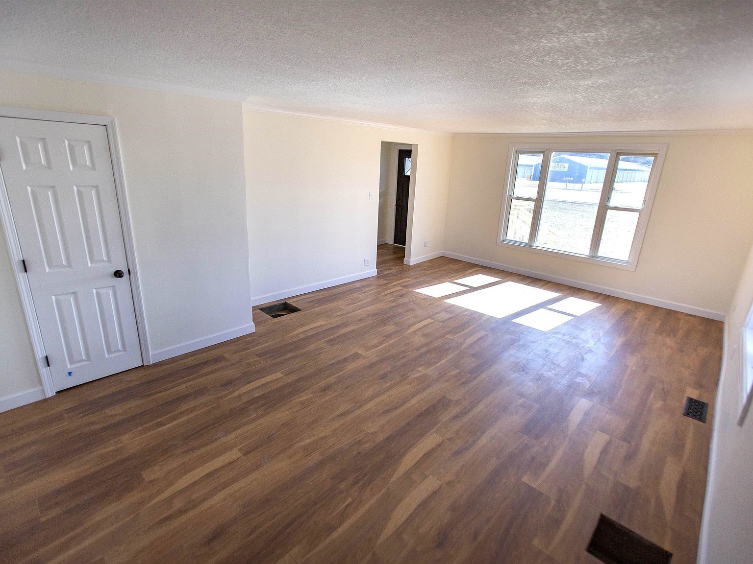 9680 W Us Highway 20 Angola, IN 46703 - Thumbnail 5