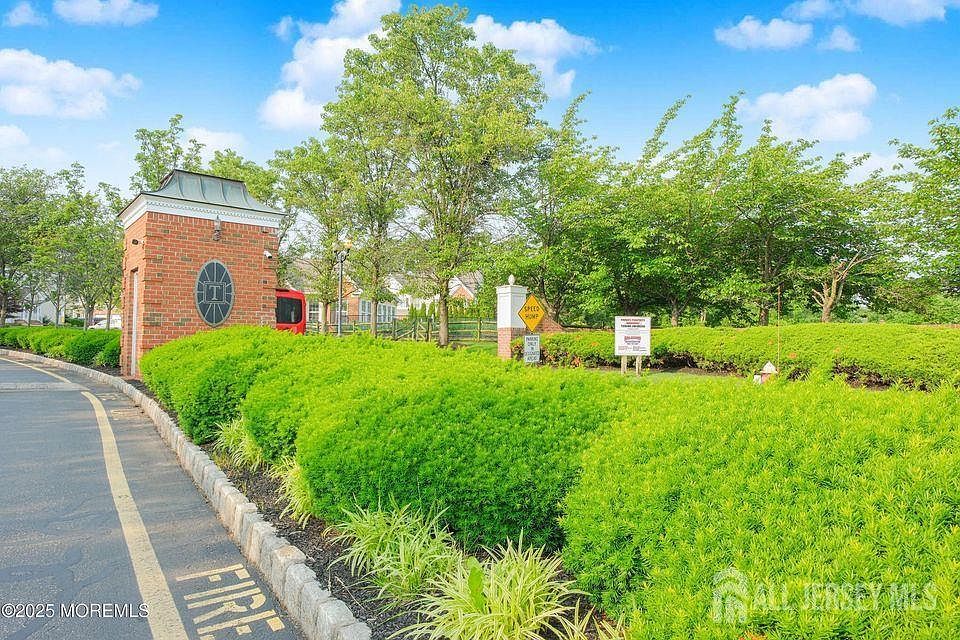 511 Coppola Dr South Plainfield, NJ 07080 - Thumbnail 5