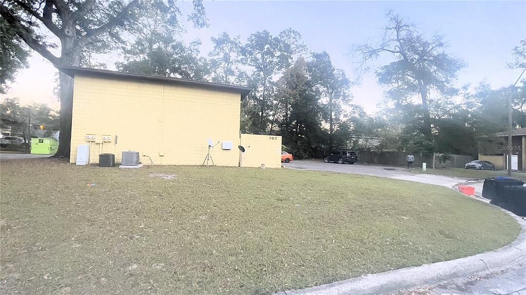 707 SW 68th Ter #A-D Gainesville, FL 32607 - Thumbnail 5