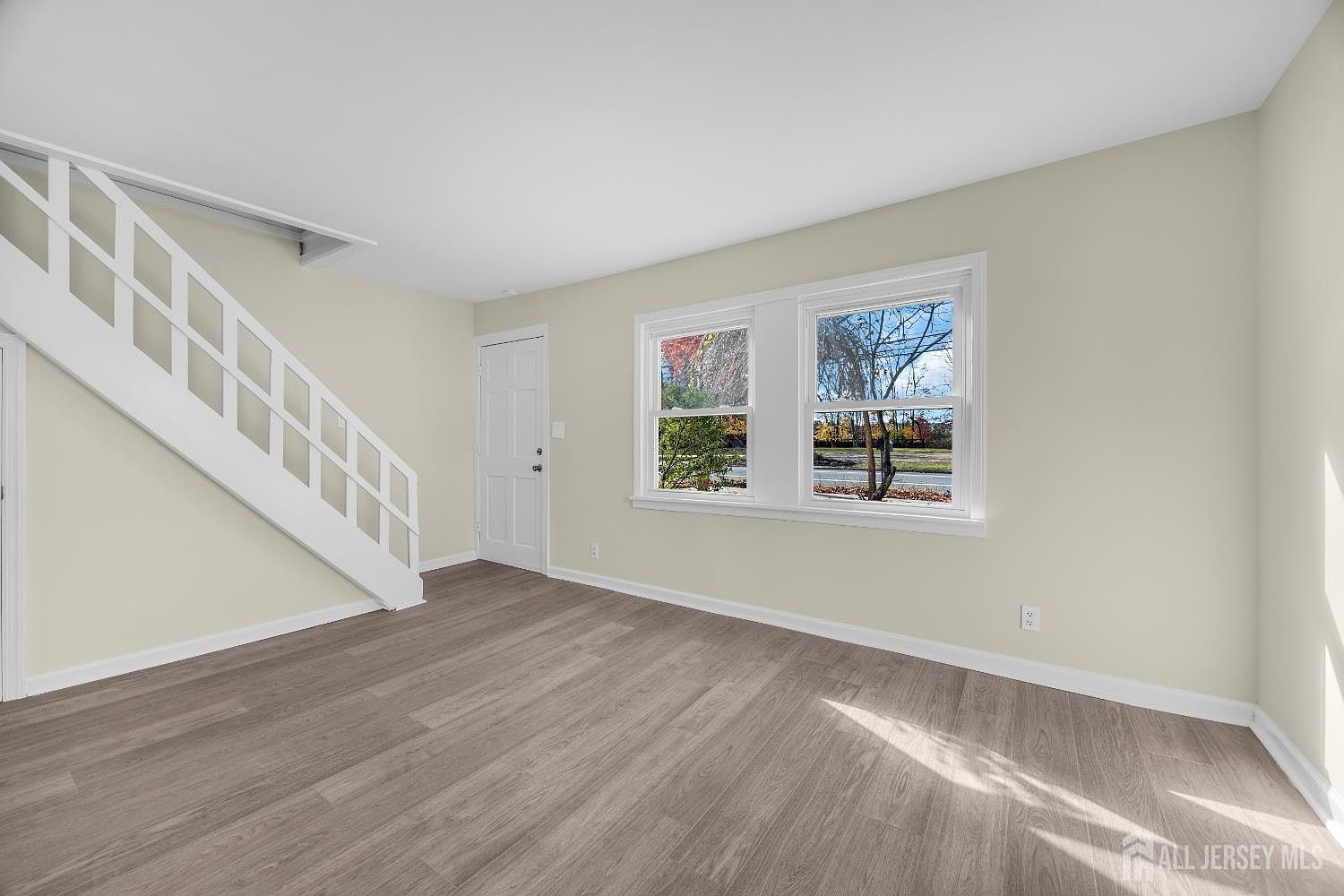 11 N Randolphville Rd Piscataway, NJ 08854 - Thumbnail 5