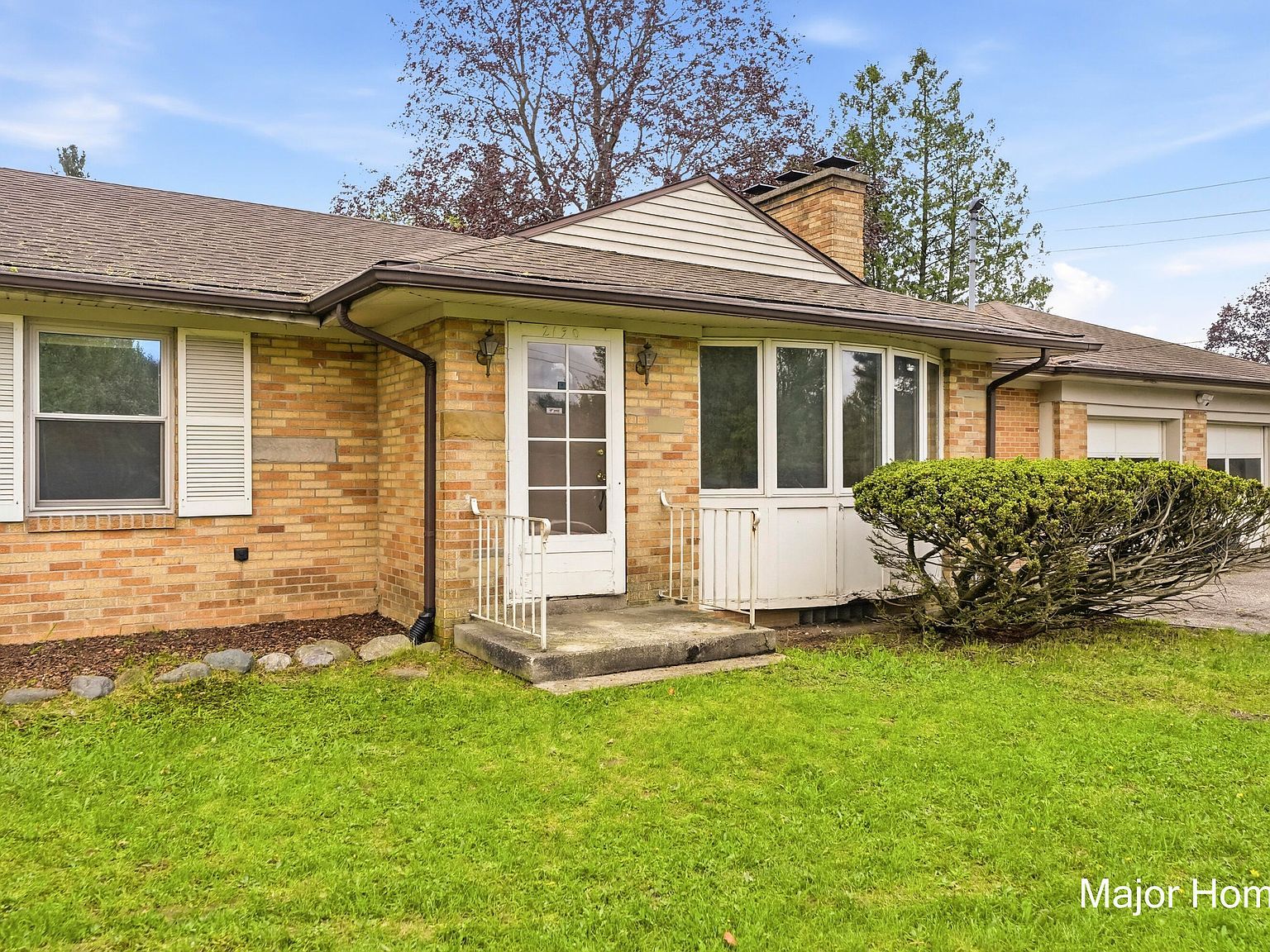 2190 Knapp St NE Grand Rapids, MI 49505 - Thumbnail 5