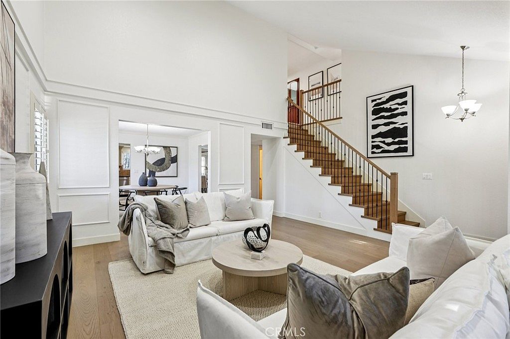 2001 Bataan Rd Redondo Beach, CA 90278 - Thumbnail 5