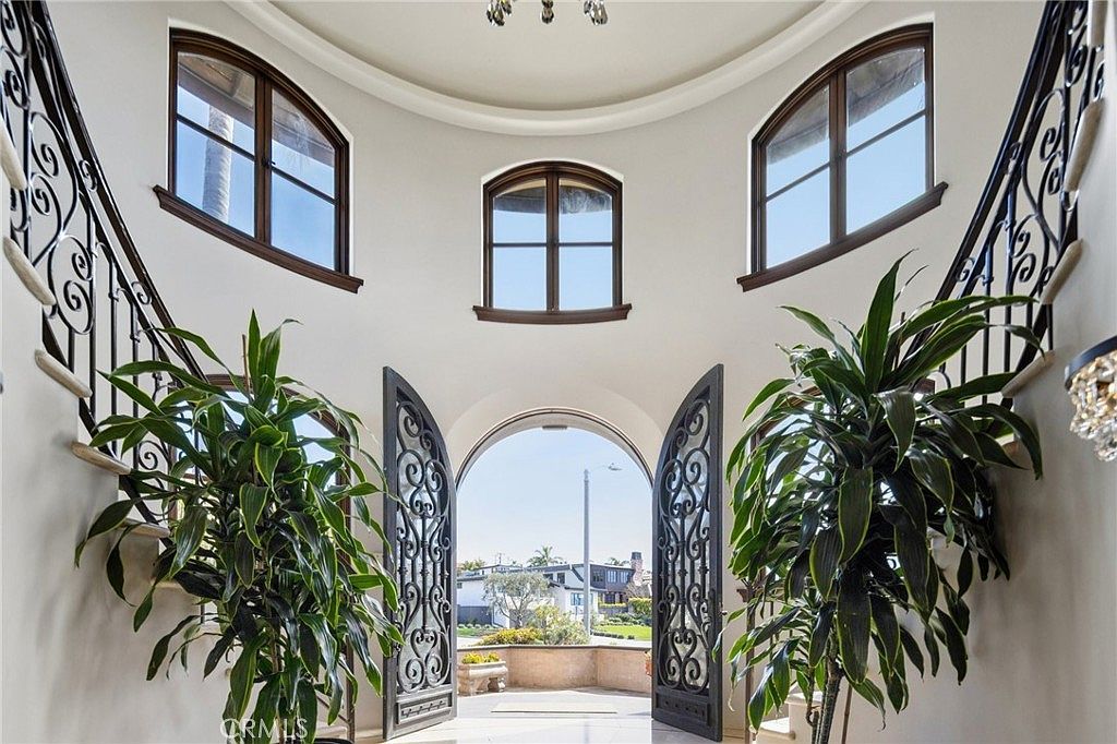 215 S Poinsettia Ave Manhattan Beach, CA 90266 - Thumbnail 5