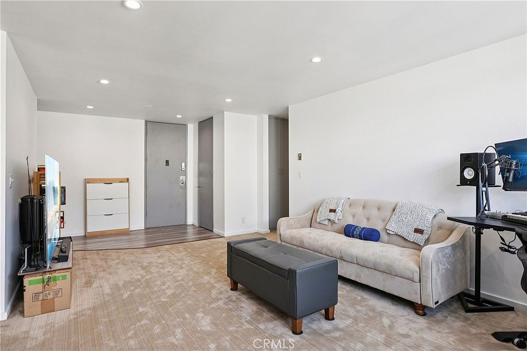 5950 Canterbury Dr APT C312 Culver City, CA 90230 - Thumbnail 5