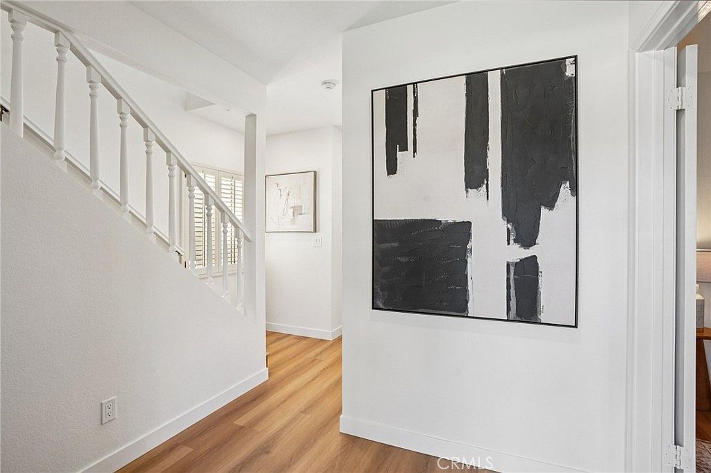 211 S Helberta Ave Unit 1 Redondo Beach, CA 90277 - Thumbnail 5