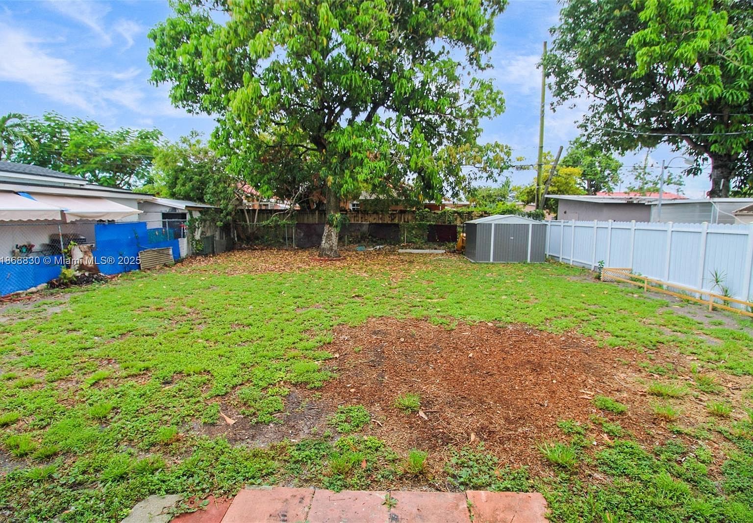 466 E 19th St Hialeah, FL 33013 - Thumbnail 5