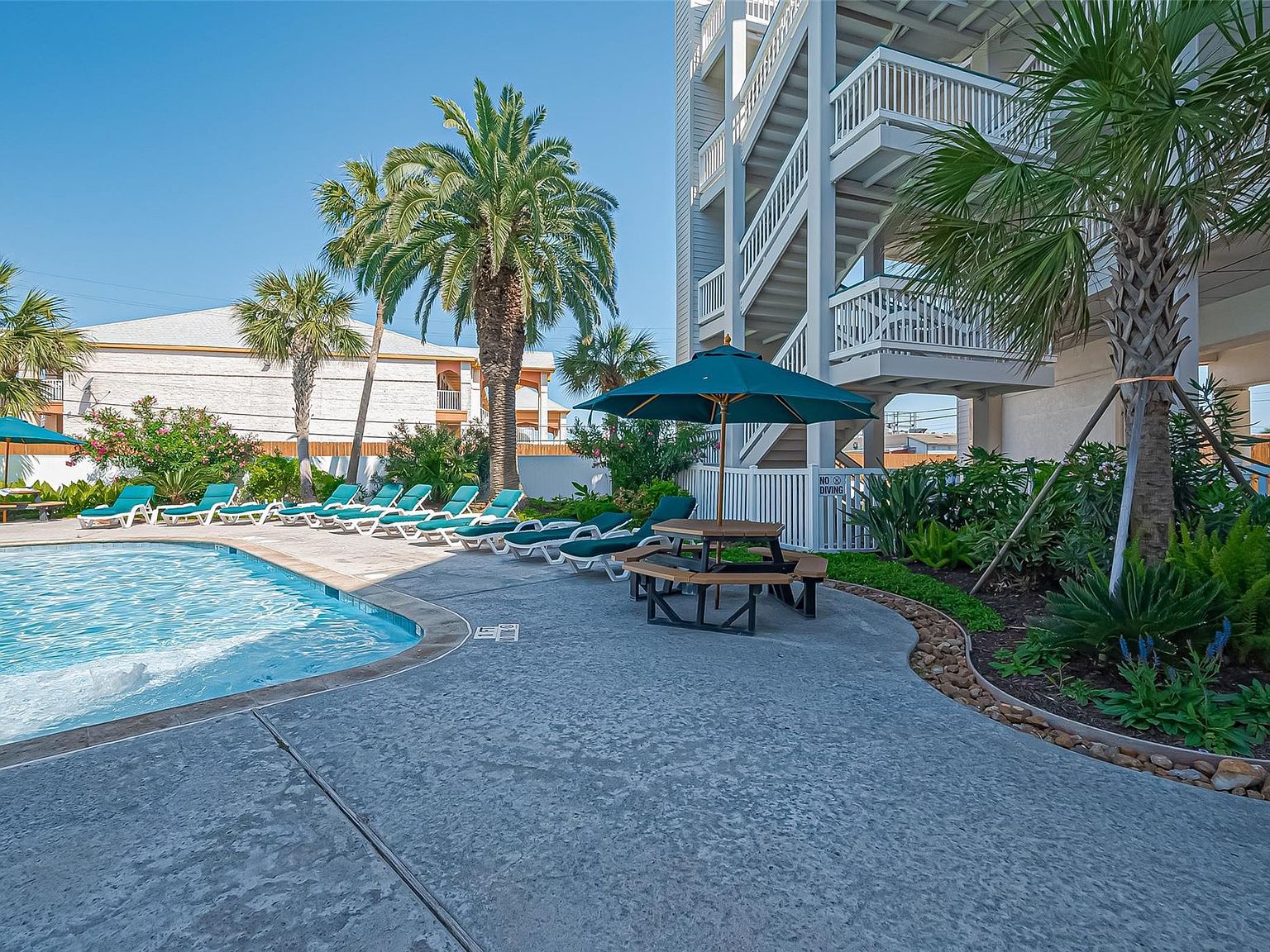 6102 Seawall Blvd #123 Galveston, TX 77551 - Thumbnail 5