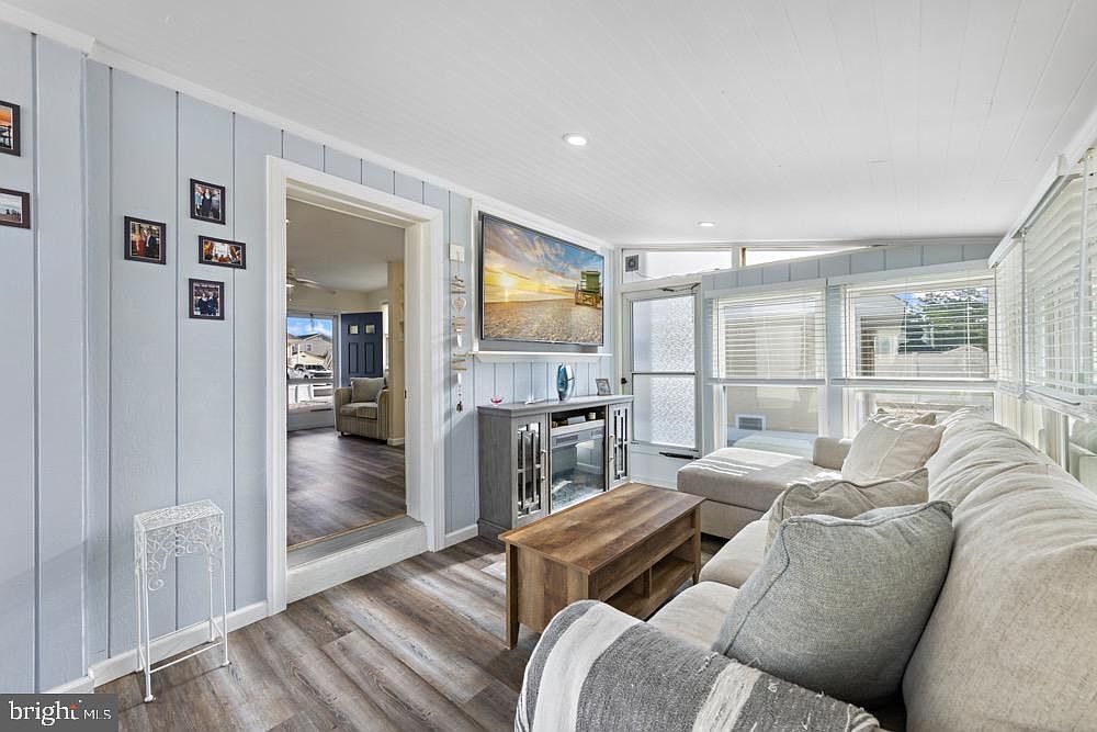 20 W Washington Ave #2 Beach Haven, NJ 08008 - Thumbnail 5