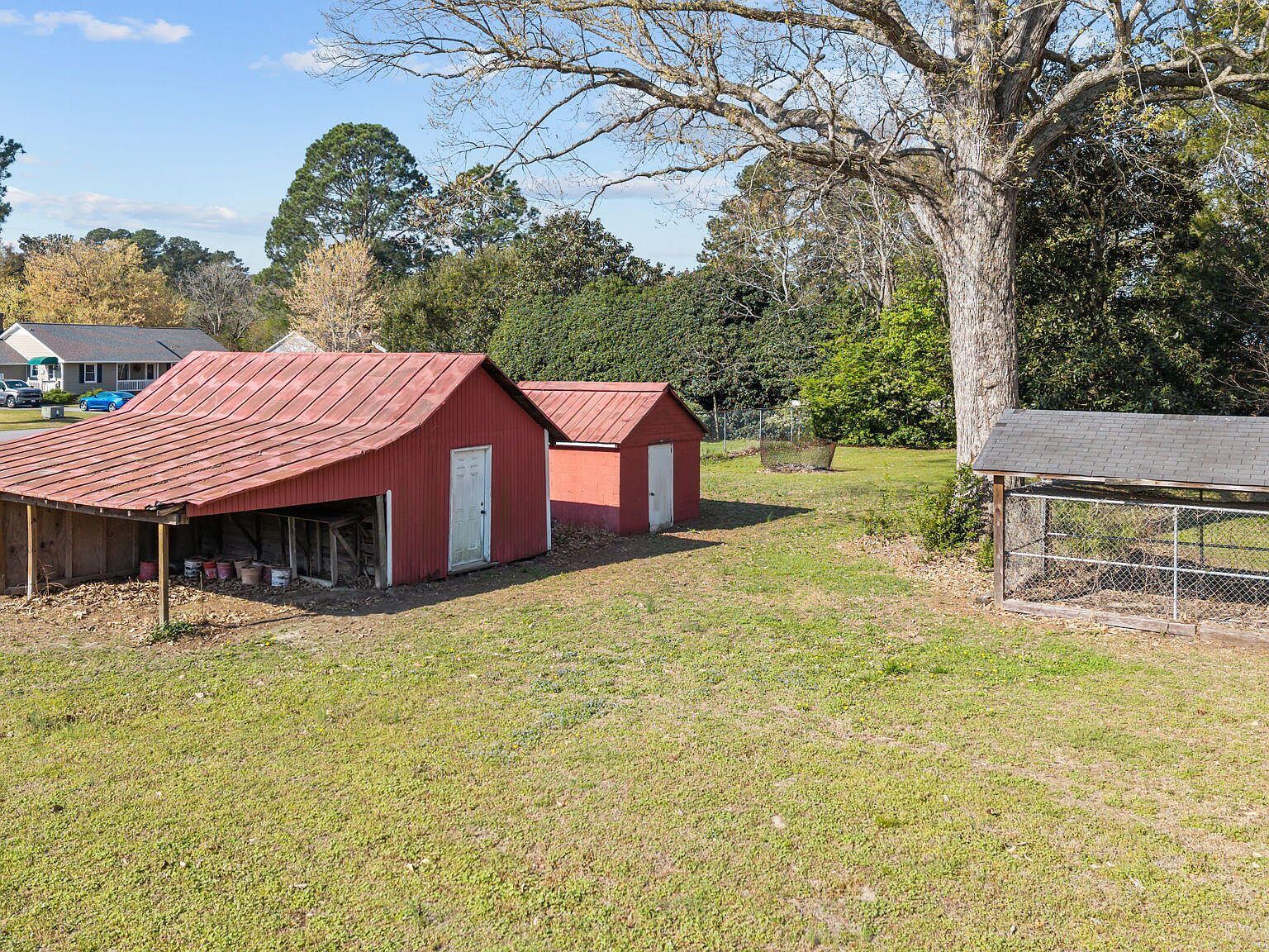 2850 E Fire Tower Rd Greenville, NC 27858 - Thumbnail 5