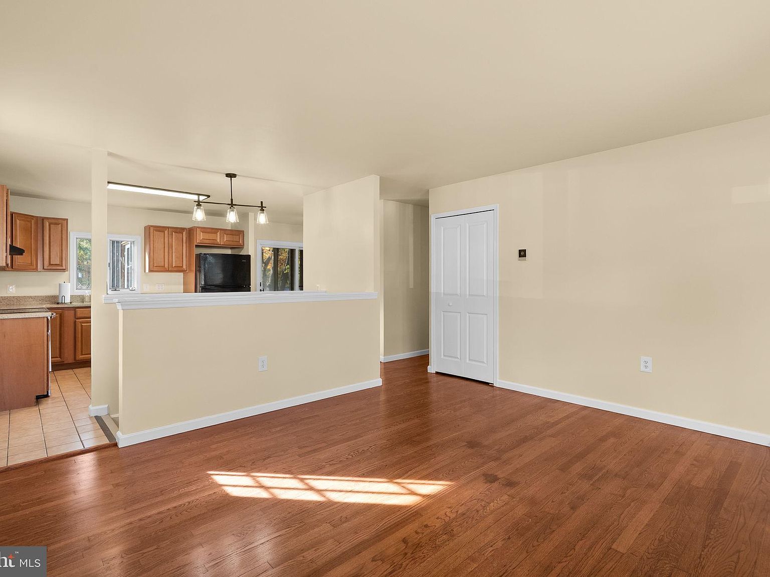 3341 Valley Lee S Laurel, MD 20724 - Thumbnail 5