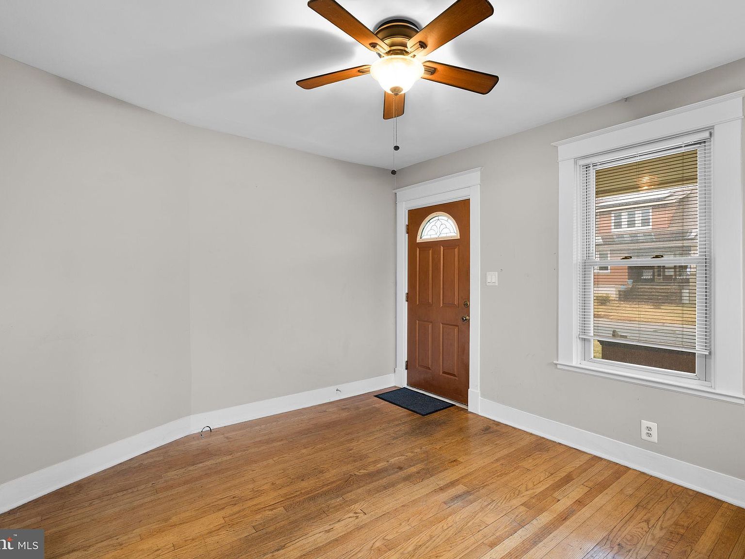 5921 Burgess Ave Baltimore, MD 21214 - Thumbnail 5