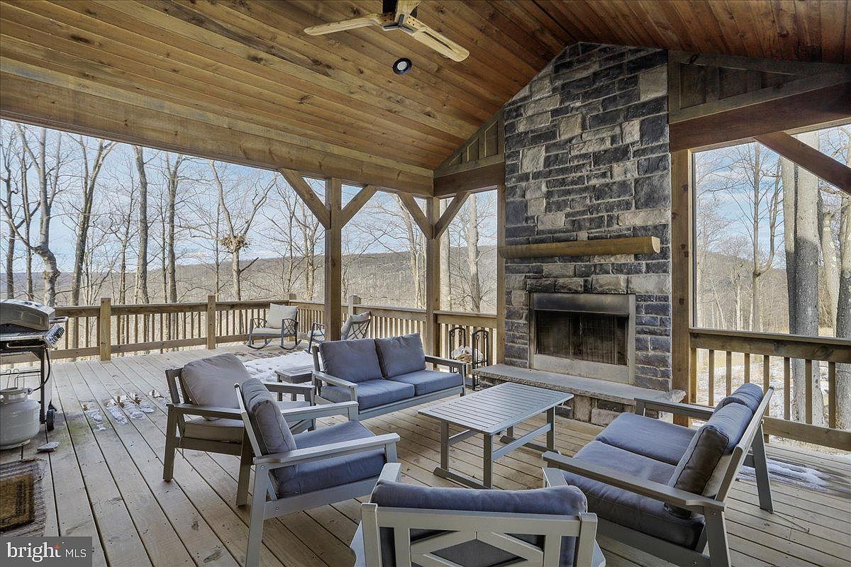 1026 N Camp Rd McHenry, MD 21541 - Thumbnail 5