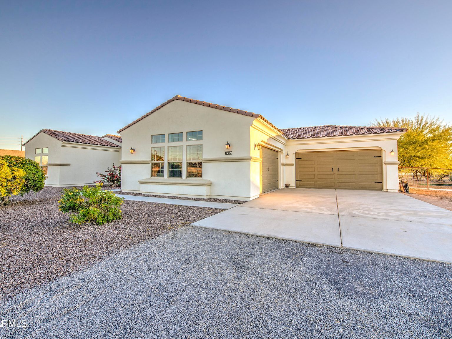 1687 E Lobo St San Tan Valley, AZ 85140 - Thumbnail 5