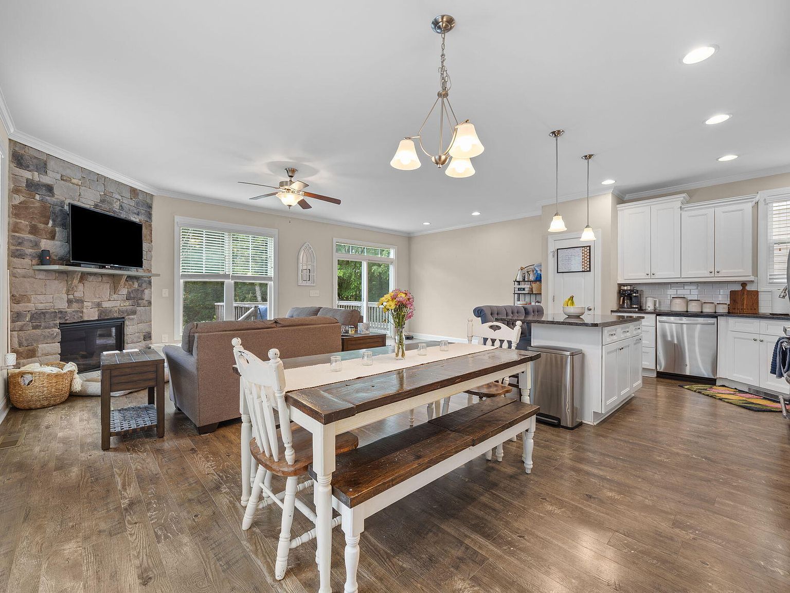 208 Log Pond Ct Apex, NC 27502 - Thumbnail 5