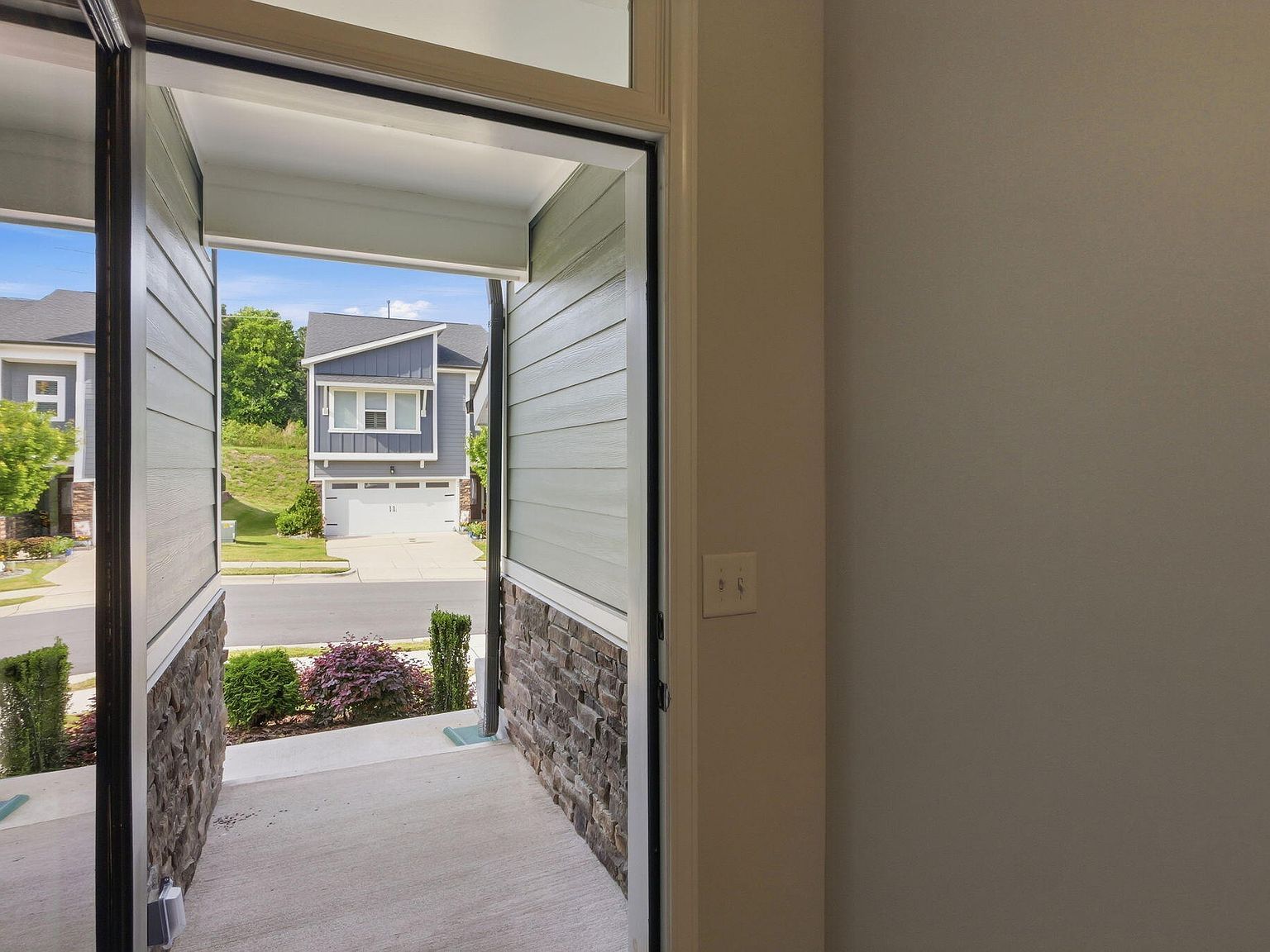 99 Deardom Way Chapel Hill, NC 27516 - Thumbnail 5