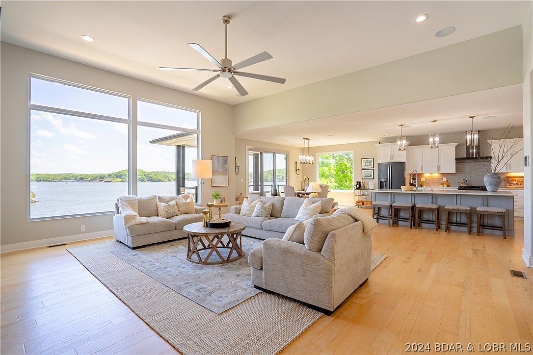 809 Sweetwater Dr Four Seasons, MO 65049 - Thumbnail 5