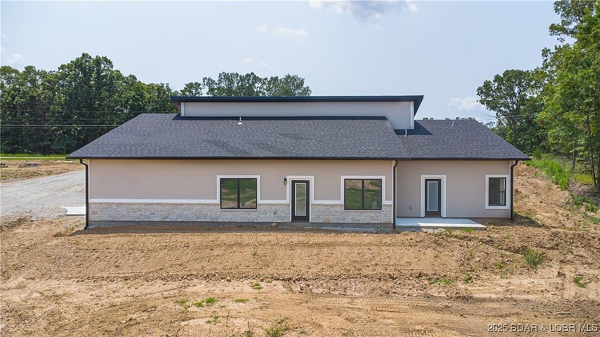 27 Kingdom Cove Rd Sunrise Beach, MO 65079 - Thumbnail 5