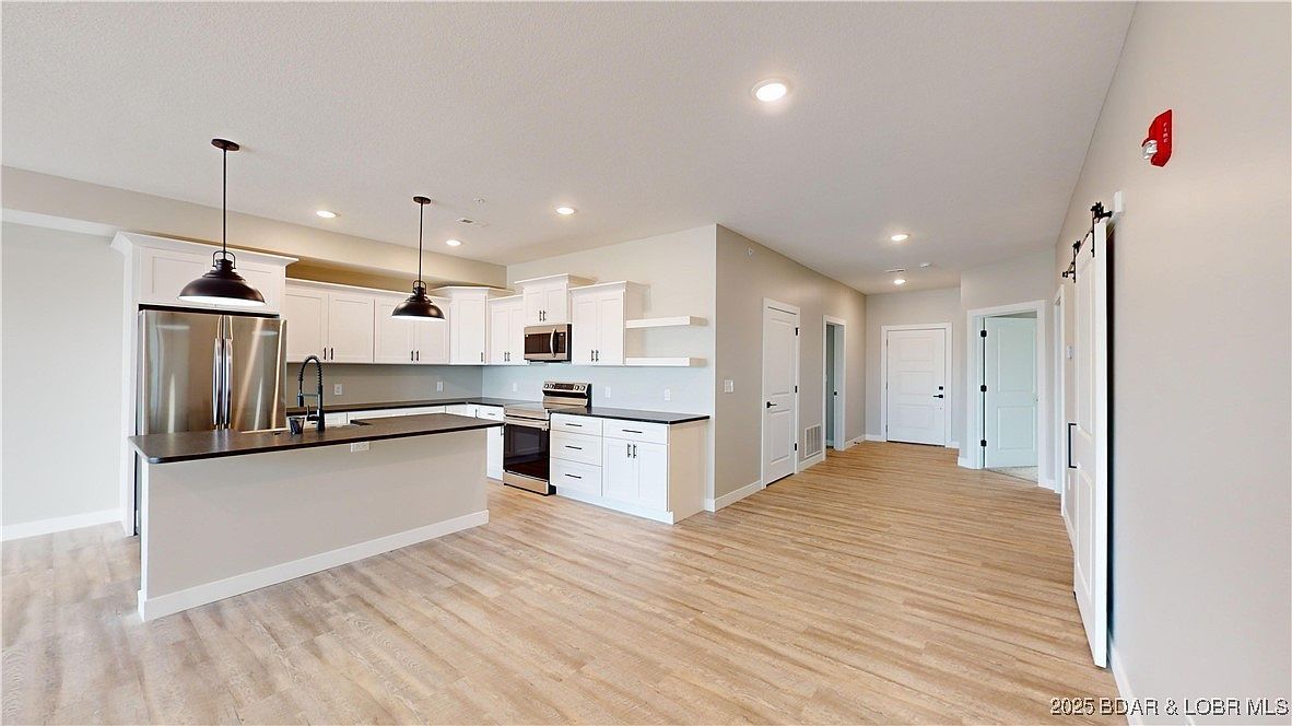 104 Sierra Bay Dr #2C Camdenton, MO 65020 - Thumbnail 5