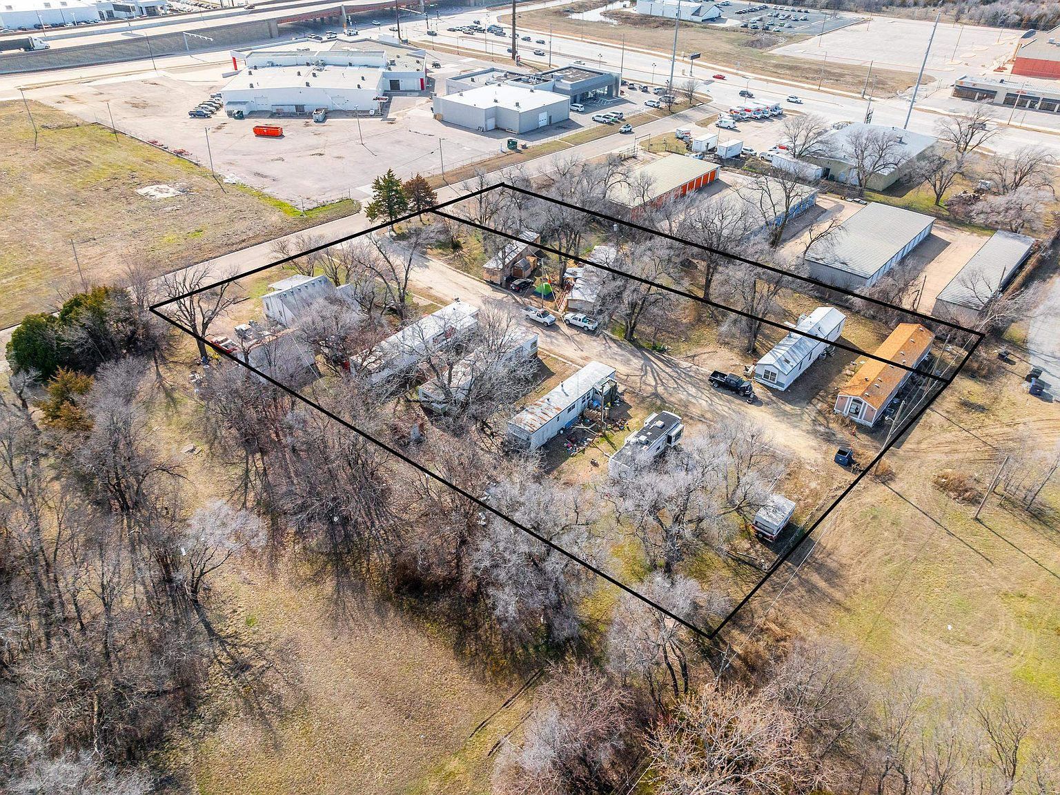 11326 E Lewis St Wichita, KS 67207 - Thumbnail 5