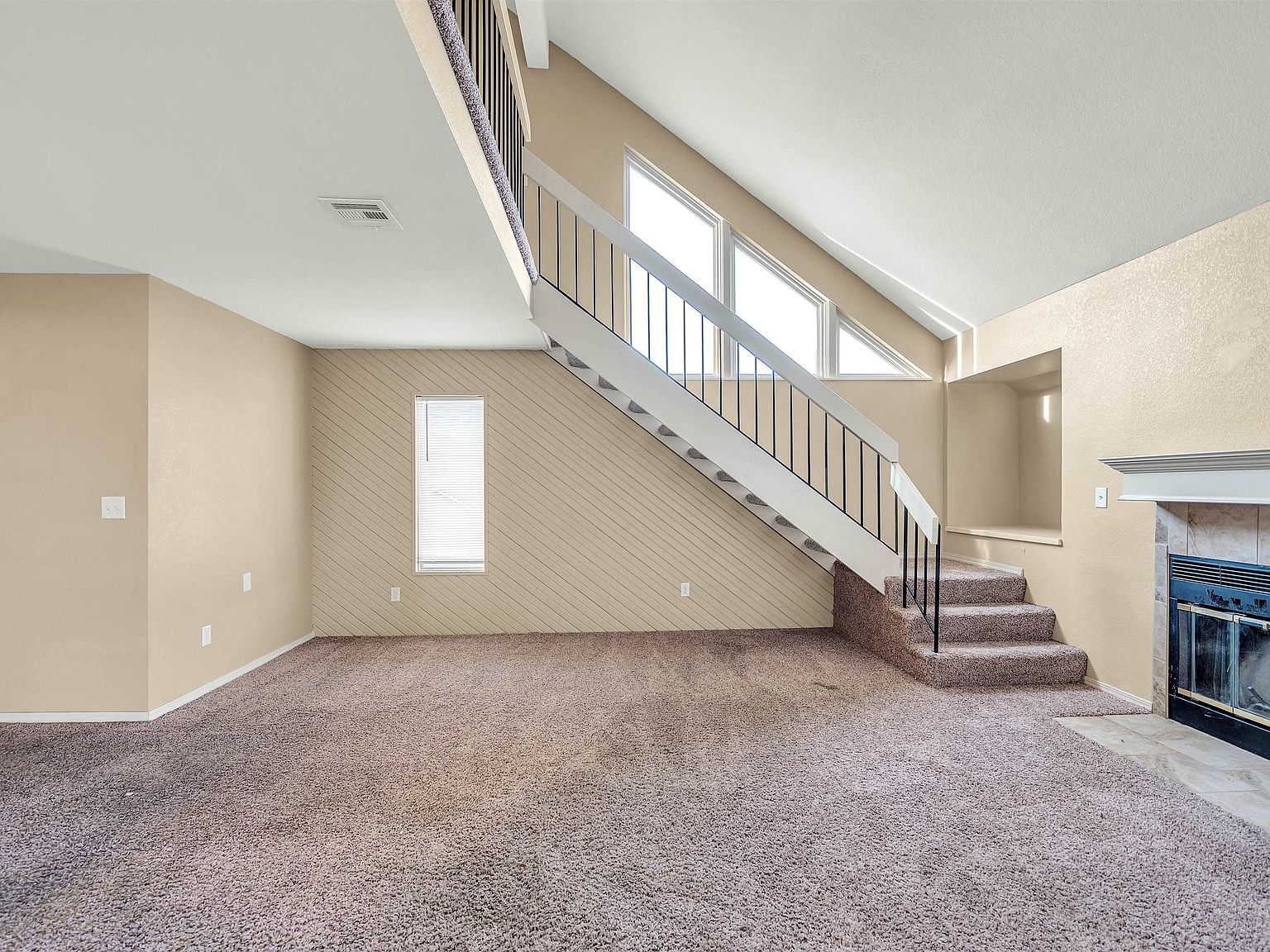 10011 E Boston St APT 206 Wichita, KS 67207 - Thumbnail 5